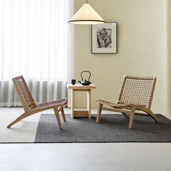 Versatile Accent Chair: Stylish Seating for Every Occasion - Image 2